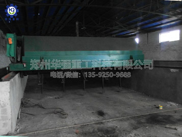 液壓槽式升降翻拋機(jī)現(xiàn)場(chǎng)