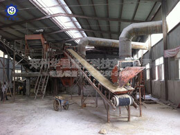 轉(zhuǎn)鼓造粒機(jī)肥料生產(chǎn)線現(xiàn)場